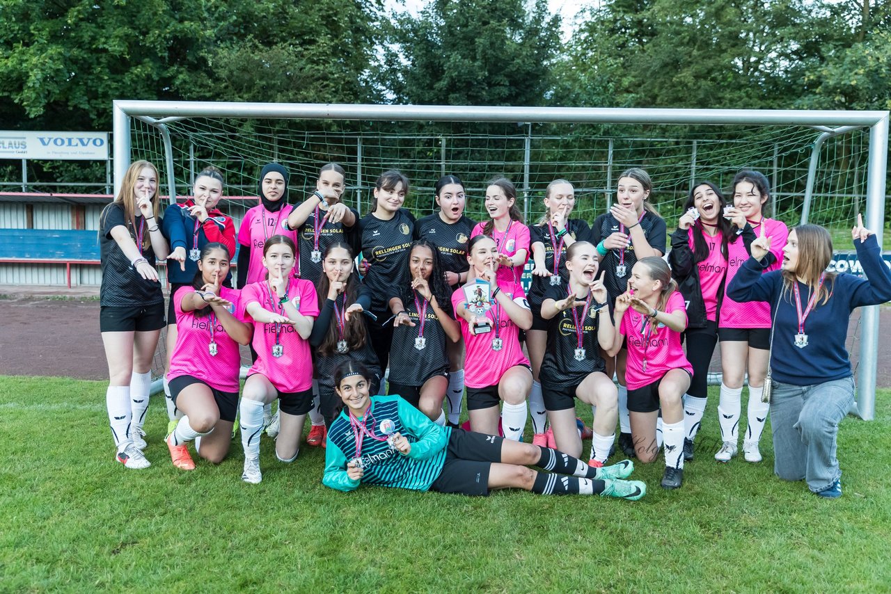 Bild 159 - Loewinnen Cup
